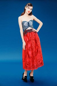 22-Mary-Katrantzou-Pre-Fall-17.thumb.jpg.f433c0f5c2f0ea030a5fe2128874a2c9.jpg