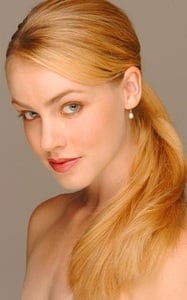 360full-amanda-schull.jpg