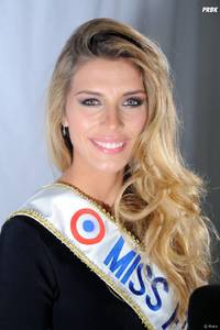 363358-camille-cerf-miss-france-2015-950x0-2.jpg