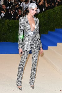 Cara Delevingne attends the 'Rei Kawakubo-Comme des Garcons Art Of The In-Between' Costume Institute Gala at Metropolitan Museum of Art on May 1, 2017 in New York City 2.jpg