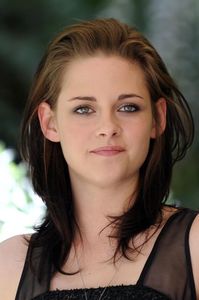 Kristen-Stewart (1).jpg