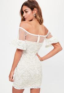 white-bardot-frilled-sleeve-lace-bodycon-dress 3.jpg