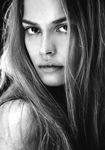 Linnea Pihl 5c25a621ba1ce3c2c3f40b24cf491917.jpg