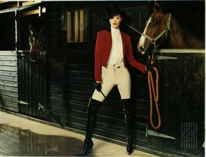 vogue italia nov.2001 m.Jodie Kidd (10).png