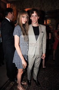 591c731f46ad4_edie_DON-SBF-083_BretEastonEllis_15jul10_donfeatures.thumb.jpg.93d6ded186233c9b67e79f24847d50ce.jpg