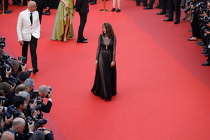 Laetitia+Casta+70th+Anniversary+Red+Carpet+S4xuWSSxdY0l.jpg