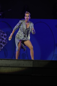   katyp280517BZNimage116.jpg
