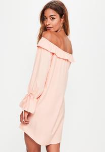 592e067fbeb80_pink-bardot-tie-cuff-button-dress7.thumb.jpg.c8a9899b87702e9cb12451837be9561c.jpg
