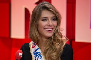 7775797747_camille-cerf-miss-france-2014-invitee-de-rtl-le-8-decembre-2014.jpg