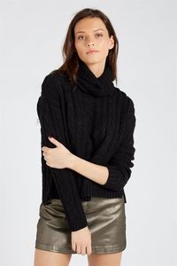 8049220-02-2.jpg