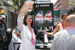 Adriana-Lima-at-Monaco-Formula-One-Grand-Prix--01.thumb.jpg.12fd353903f547e63d75e6a867ca6d3c.jpg