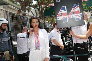 Adriana-Lima-at-Monaco-Formula-One-Grand-Prix--13.thumb.jpg.25667006156b460be8c650b9904e8a5c.jpg