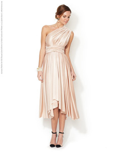 Autumn-Holley-for-Gilt-Blaque-Label-Butter-by-Nadia-lookbook-Winter-2013-photo-shoot-004-768x1024.jpg
