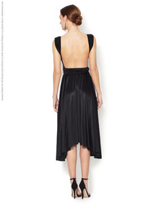 Autumn-Holley-for-Gilt-Blaque-Label-Butter-by-Nadia-lookbook-Winter-2013-photo-shoot-034-768x1024.jpg