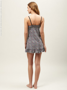 Autumn-Holley-for-Gilt-Cosabella-lookbook-Summer-2012-photo-shoot-045-768x1024.thumb.jpg.849c9fb6700d663a6d46cb3df41593df.jpg