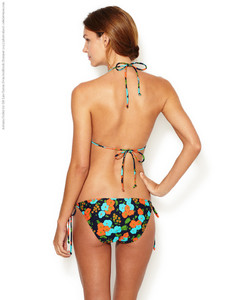 Autumn-Holley-for-Gilt-Lisa-Curran-Swim-lookbook-Summer-2013-photo-shoot-049-768x1024.jpg