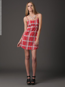 Autumn-Holley-for-Gilt-Only-Hearts-lookbook-Winter-2013-photo-shoot-005-768x1024.jpg