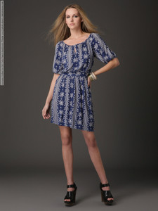 Autumn-Holley-for-Gilt-Only-Hearts-lookbook-Winter-2013-photo-shoot-006-768x1024.jpg