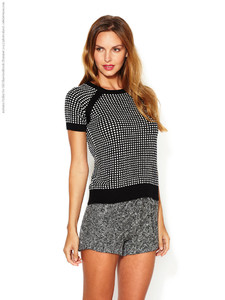 Autumn-Holley-for-Gilt-Shae-lookbook-Summer-2013-photo-shoot-008-768x1024.jpg