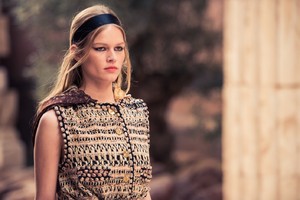 CHANEL_CRUISE_18-4-1408x940.thumb.jpg.1b6ebcc40f00a4420a24be64f35673ea.jpg