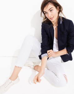 J-Crew-White-Denim-Outfit-Ideas-2017-02.jpg