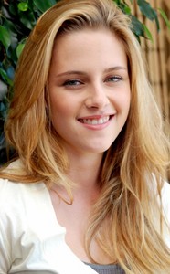 Kristen-Stewart-Long-Blonde-Hairstyles.jpg