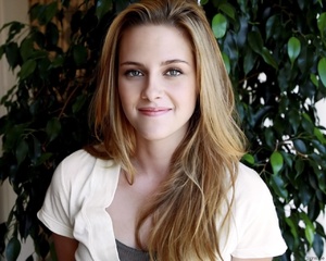 Kristen-kristen-stewart-7700200-1280-1024.jpg