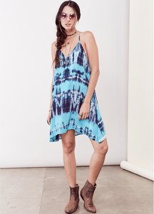 LOVESTITCH-TIE-DYE-DRESS-womens-clothing-dresses-02.JPG