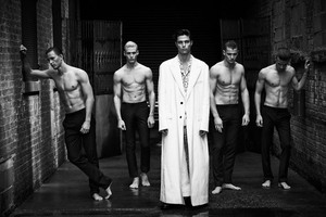 Matthew-Brookes-LUomo-Vogue-Italia-01.jpg