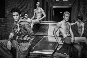 Matthew-Brookes-LUomo-Vogue-Italia-02.jpg