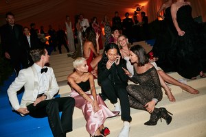 MetGala17_DR-Exits_0752.thumb.jpg.bf238b84183716fd891bf80aedcb4e7c.jpg