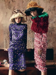 Vogue-US-June-2017-03-faretta-ellen-rosa-by-craig-mcdean.thumb.jpg.60f217f4b884f98842685812e185bc65.jpg