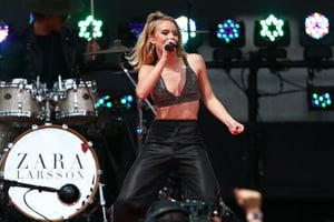 Zara_Larsson__23_.jpg