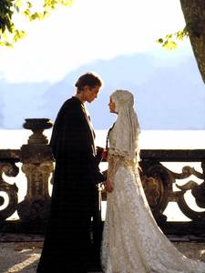 anakin-and-padme-3-anakin-and-padme-5305500-1680-2237.thumb.jpg.e51bfc8031fda96b07a019d0d64cd41f.jpg