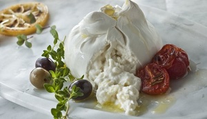 burrata.thumb.jpg.75dfdaf8991290a847842852317549c1.jpg