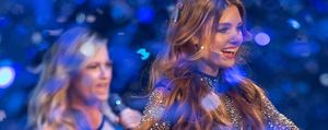 celine-bethmann-laeuft-waehrend-helene-fische-singt.thumb.jpg.6c5ec1e583204cfad70faed291f70c36.jpg