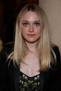 dakota-fanning-at-repossi-los-angeles-dinner-at-chateau-marmont-in-west-hollywood_219051721.jpg