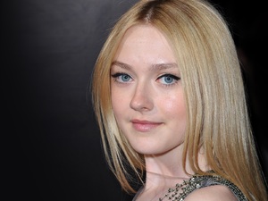 dakota-fanning-beauty.jpg