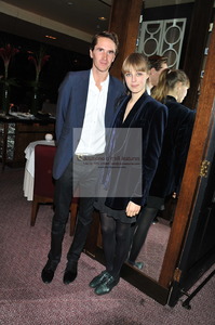 edie_DON-STZ-090_johnnie_walker_7nov12_donfeatures.thumb.jpg.3aeb4e466e3724af1bc942b9bbd724b8.jpg