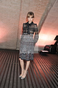 edie_DON-SUT-115_valentino_28nov12_donfeatures.thumb.jpg.7c930b314f52aafa5d37ddf61b2c9e30.jpg