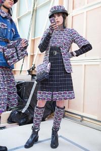 edie_chanel_aw16_crfashionbook_2.thumb.jpg.309601d841c1ad1e5ab6e9e1d9f1bd9b.jpg
