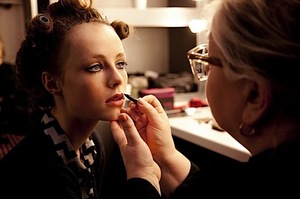 edie_ochirly_aw12_autumn_bts_ochirly_1.thumb.jpg.18454221d80e5bf92fb750563b264e4b.jpg