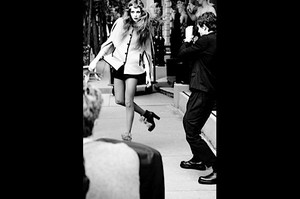 edie_ochirly_aw12_autumn_bts_ochirly_8.thumb.jpg.5d622f64d52e61d4b77b804c038a91fa.jpg