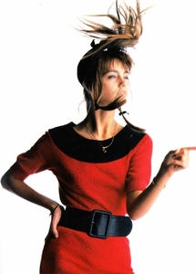 elle_fr_27_apr_1987_14.thumb.jpg.cbd9f4e81534ba3cb0a64d531d2329d9.jpg