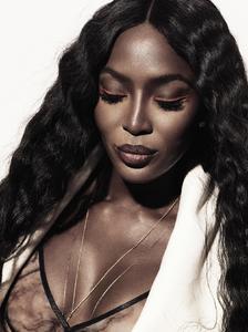 es-magazine-may-2017-naomi-campbell-by-thierry-le-goues-02.jpg