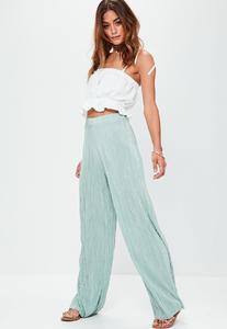 green-crinkle-pleated-wide-leg-pants.thumb.jpg.adafa3cf08a011d3f4d6a74a14b49dff.jpg