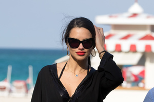 hqcelebcorner__29_.jpg