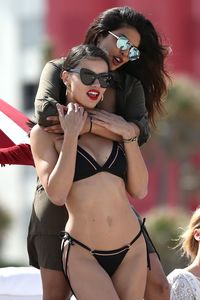 hqcelebcorner__32_.JPG