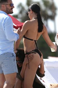 hqcelebcorner__5_.JPG