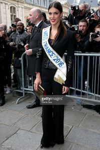 iris-mittenaere-arrives-at-the-jean-paul-gaultier-haute-couture-picture-id507064982.jpg